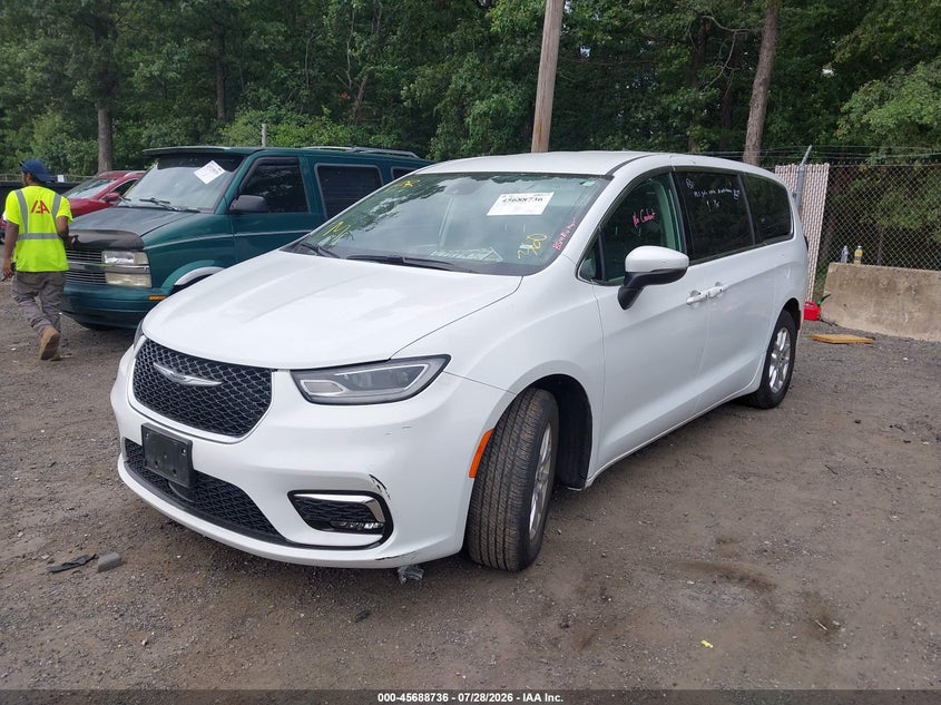 Vin: 2c4rc1bg0pr616229, lot: 46187343, chrysler pacifica touring l 20232