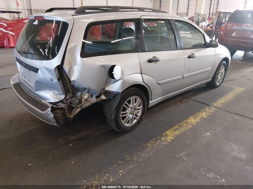 2003 FORD FOCUS auction photo 4