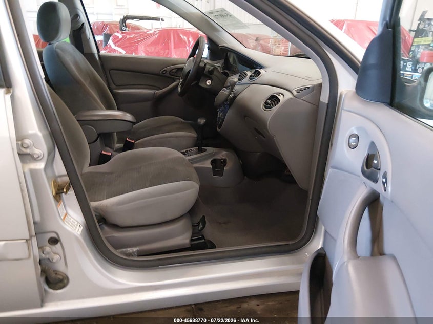 2003 FORD FOCUS auction photo 5
