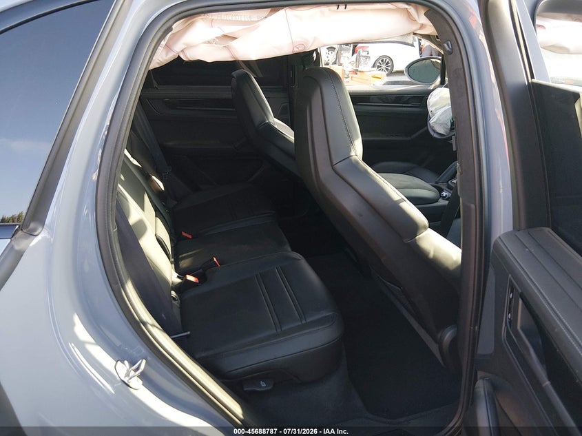 PORSCHE CAYENNE - zdjęcie 8
