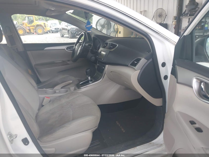 2015 NISSAN SENTRA auction photo 5