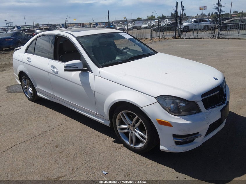 2014 Mercedes-Benz C 250 Sport