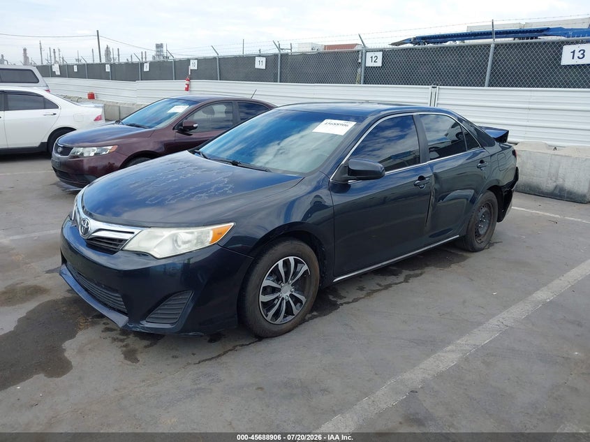 2012 TOYOTA CAMRY auction photo 2