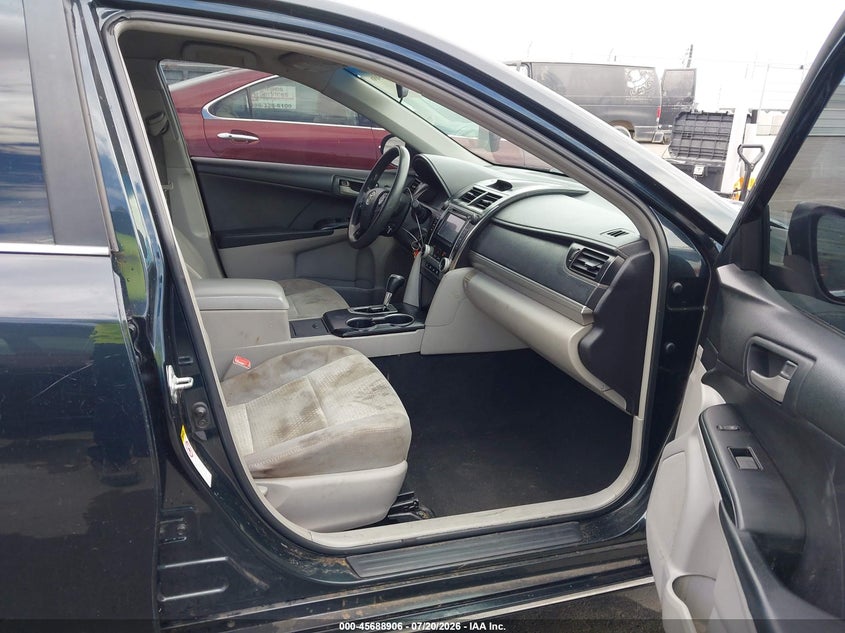 2012 TOYOTA CAMRY auction photo 5