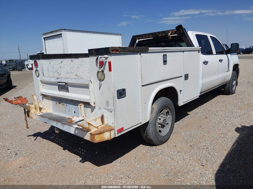 2017 CHEVROLET SILVERADO 2500HD auction photo 4