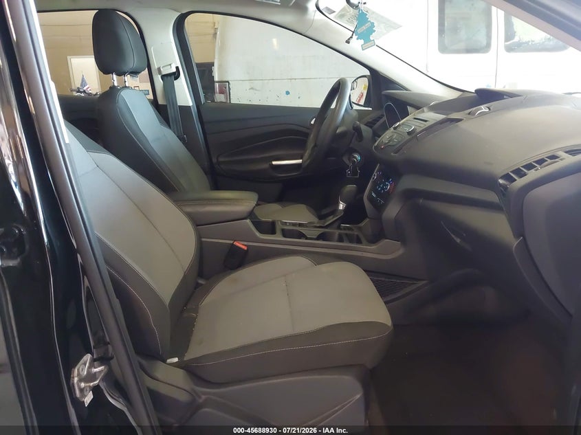 2017 FORD ESCAPE auction photo 5