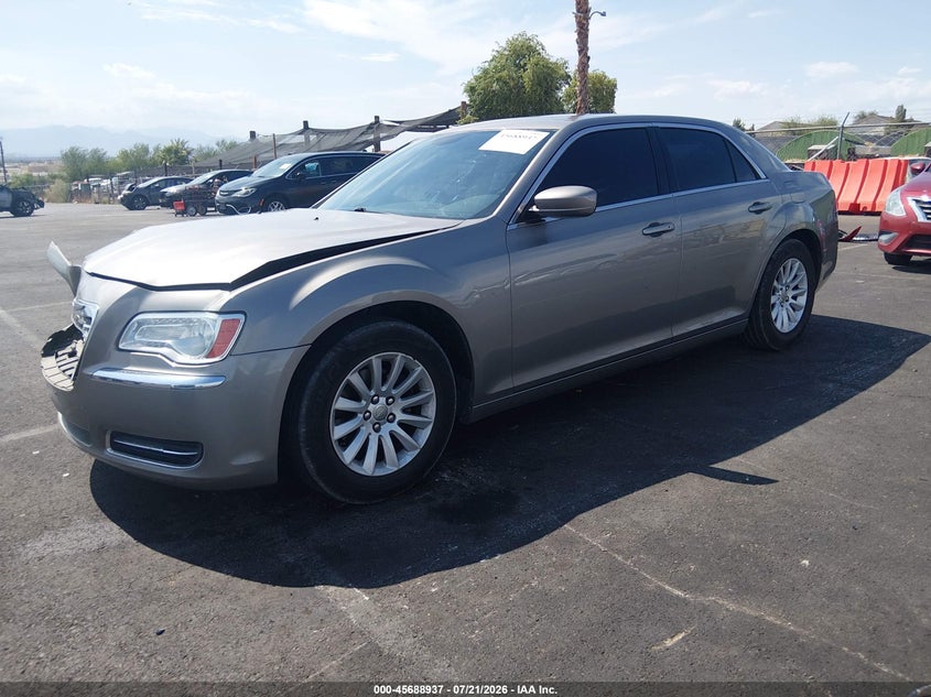 2014 Chrysler 300, Удар спереди, IAAI, VIN 2C3CCAAG8EH232570 — фото 2