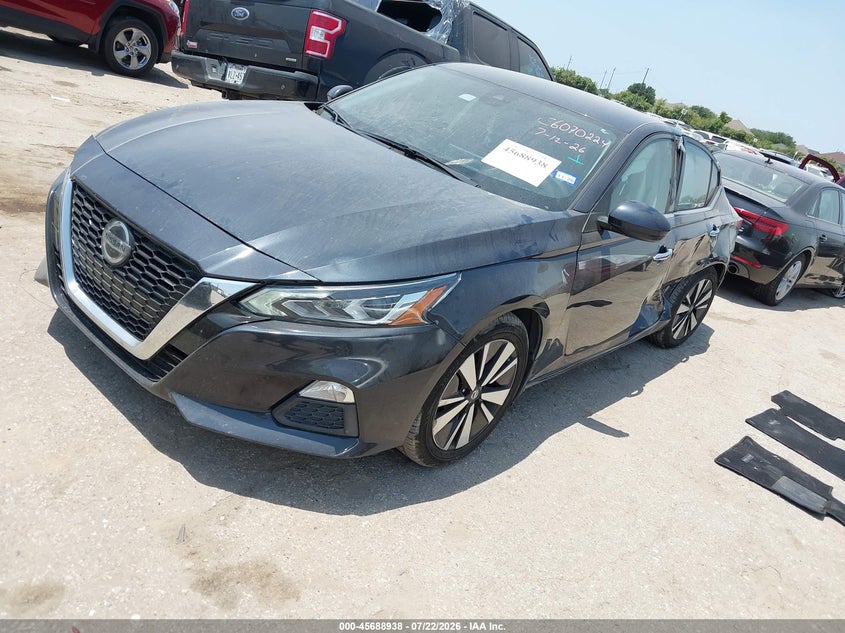 2021 Nissan Altima, Левый бок, IAAI, VIN 1N4BL4DV9MN409786 — фото 2