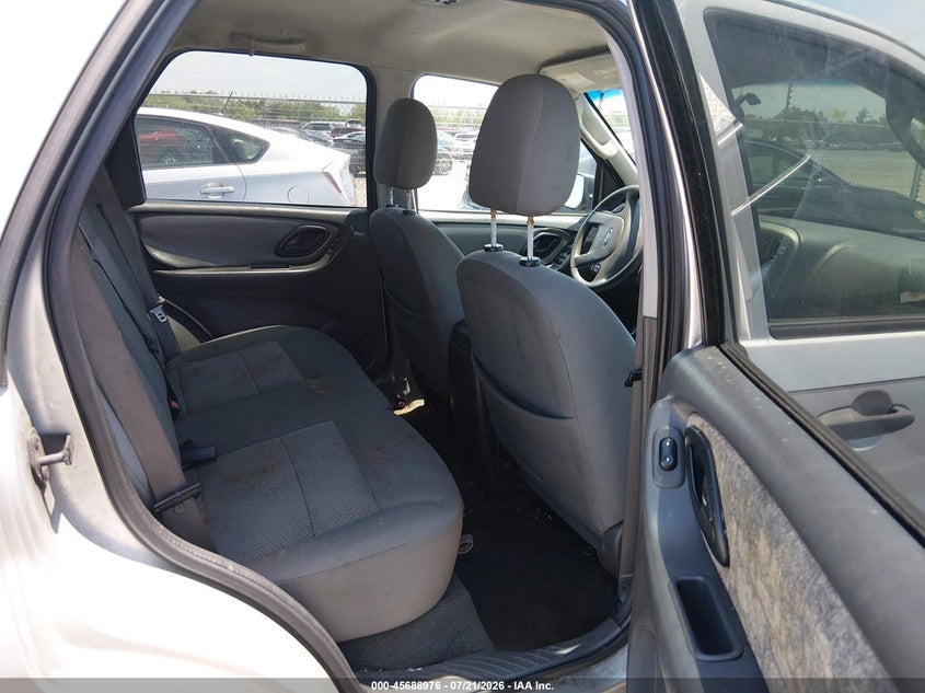 2007 Ford Escape Xlt/Xlt Sport VIN: 1FMYU031X7KB51563 Lot: 45688976