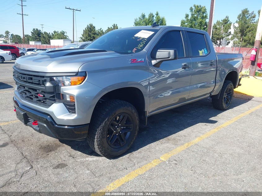 2025 Chevrolet Silverado, Right Side, IAAI, VIN 3GCUKCED9SG146517 — photo 2