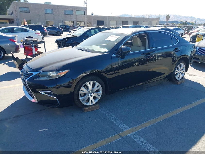 Vin: jthbk1gg3f2188908, lot: 46187667, lexus es 350 20152