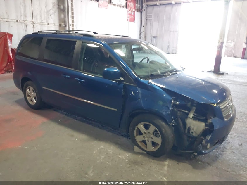 2010 DODGE GRAND CARAVAN auction photo 1