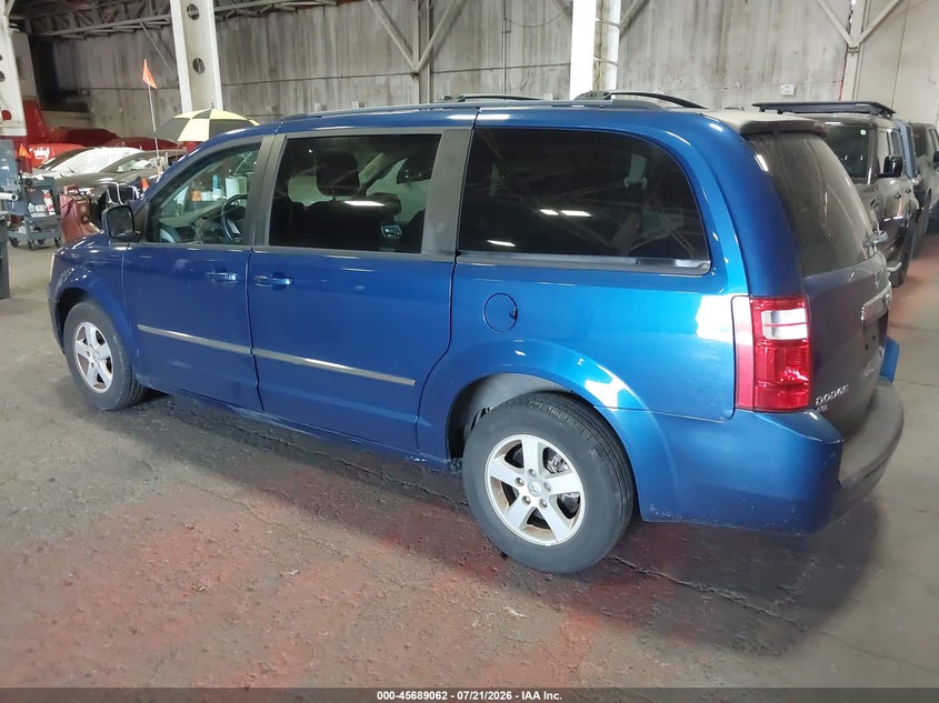 2010 DODGE GRAND CARAVAN auction photo 3