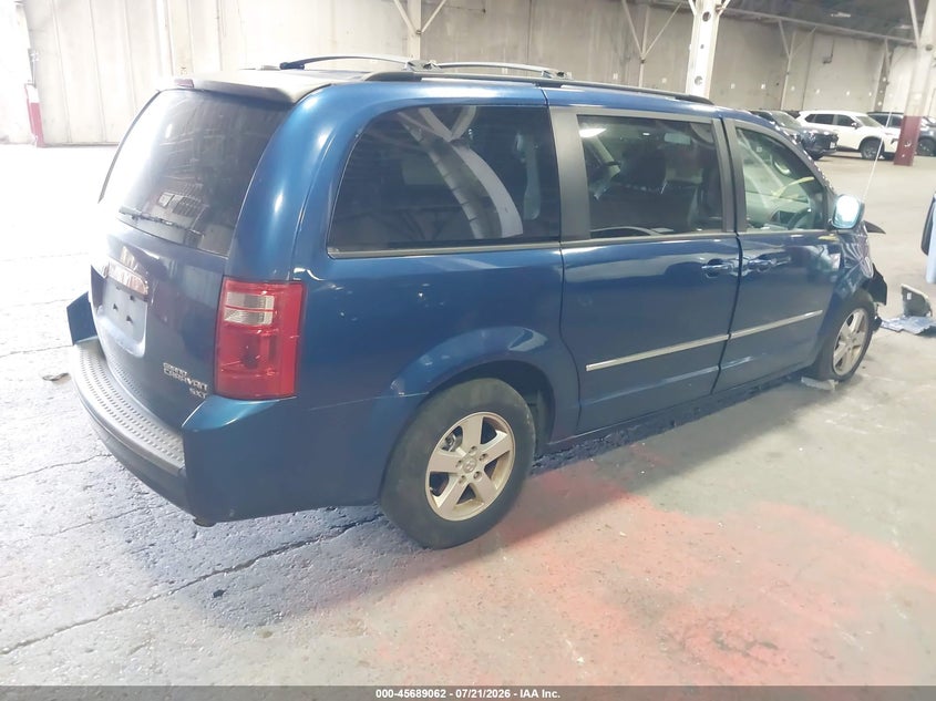 2010 DODGE GRAND CARAVAN auction photo 4