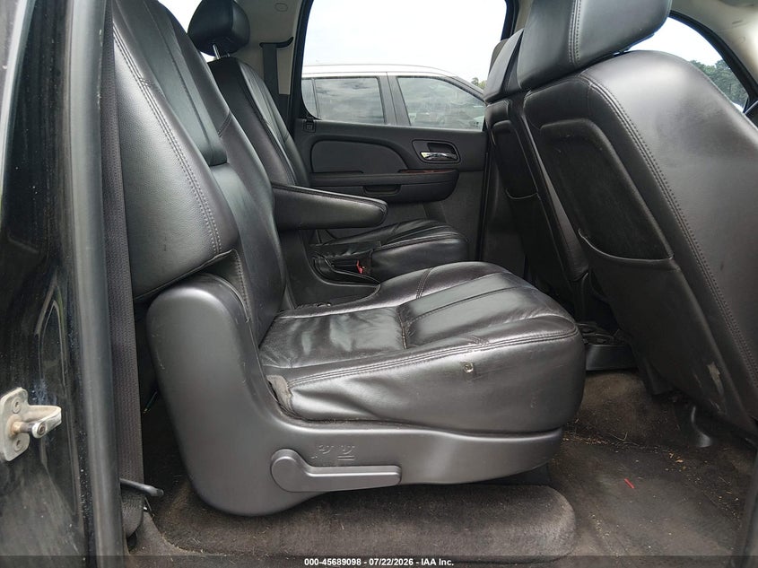 2008 CHEVROLET SUBURBAN 1500 auction photo 8