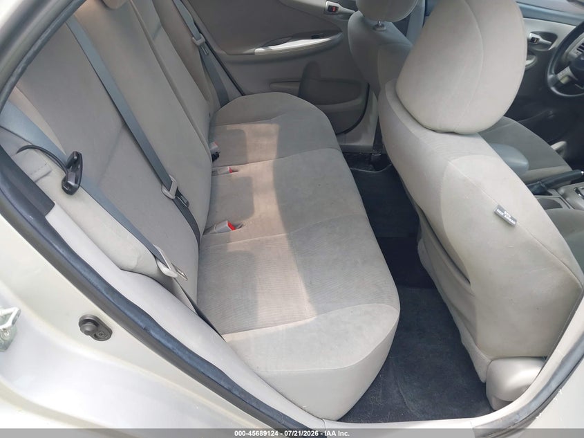 2012 TOYOTA COROLLA auction photo 8