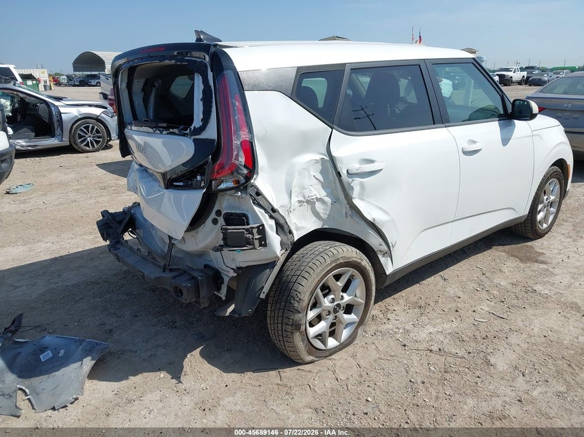 Vin: kndj23au8r7227510, lot: 46187753, kia soul lx 20244