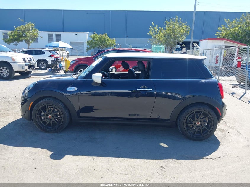 2020 Mini Hardtop Cooper S VIN: WMWXR5C00L2M61542 Lot: 45689152