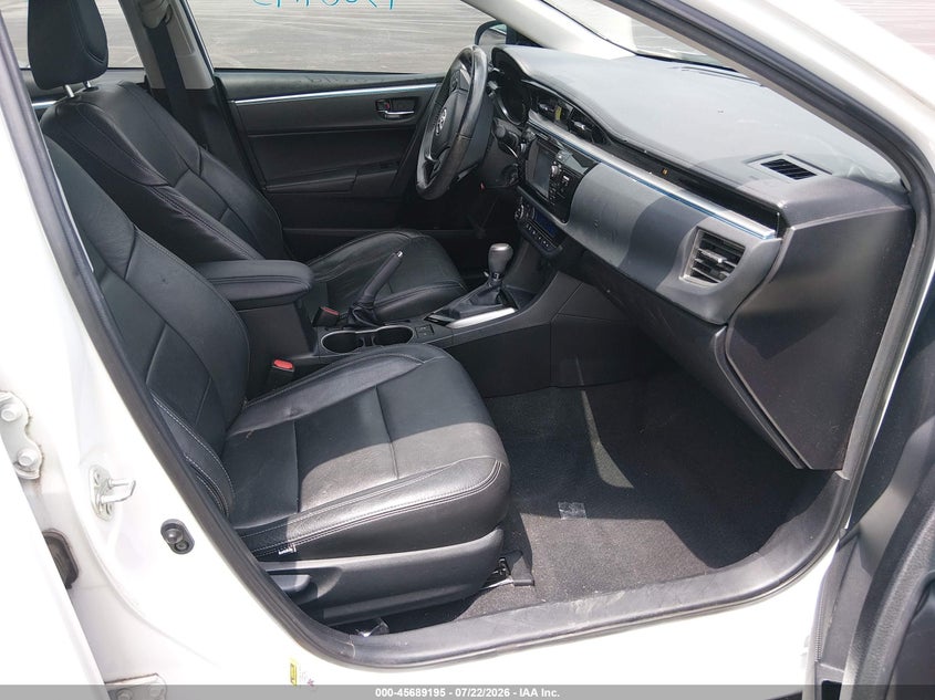 2014 TOYOTA COROLLA auction photo 5