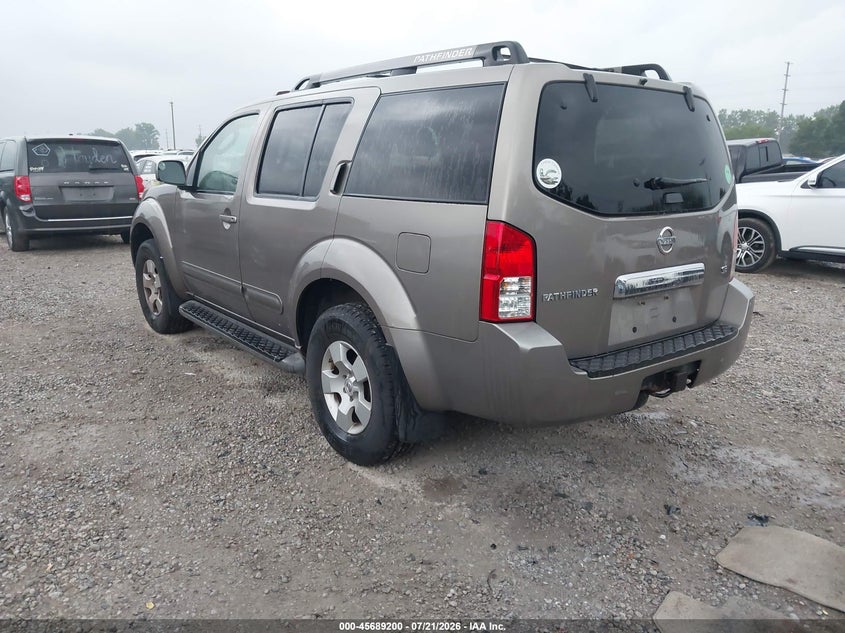 2005 NISSAN PATHFINDER auction photo 3