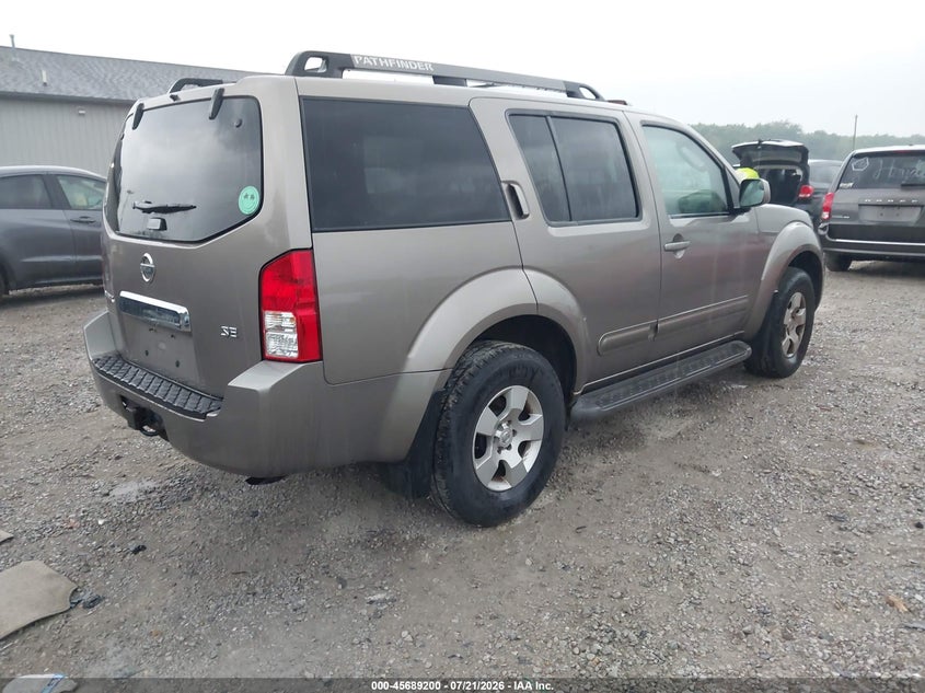 2005 NISSAN PATHFINDER auction photo 4