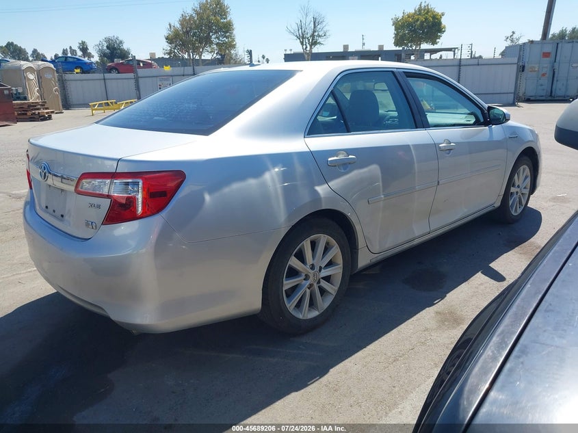 2012 TOYOTA CAMRY HYBRID auction photo 4