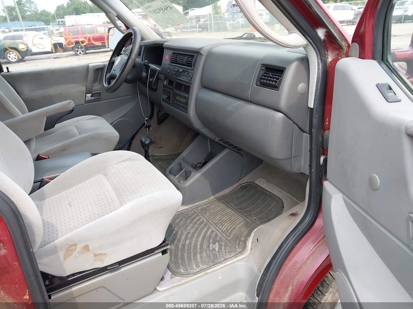2002 VOLKSWAGEN EUROVAN auction photo 5