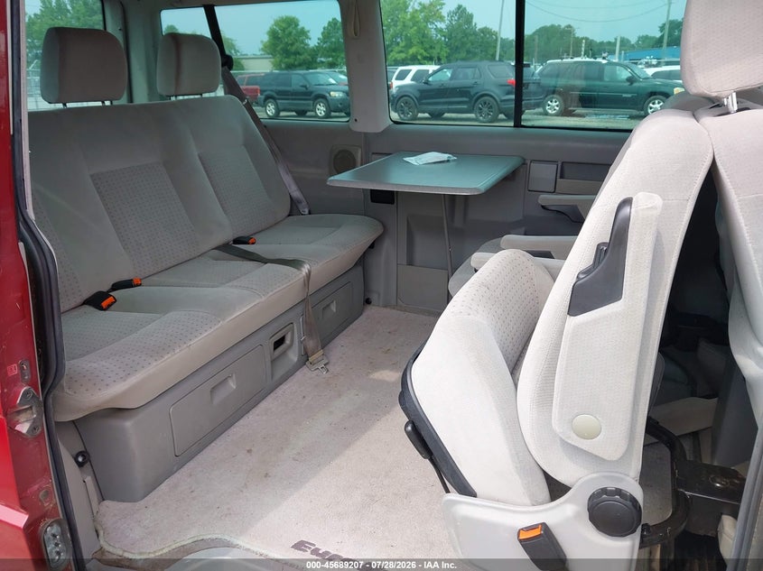 2002 VOLKSWAGEN EUROVAN auction photo 8