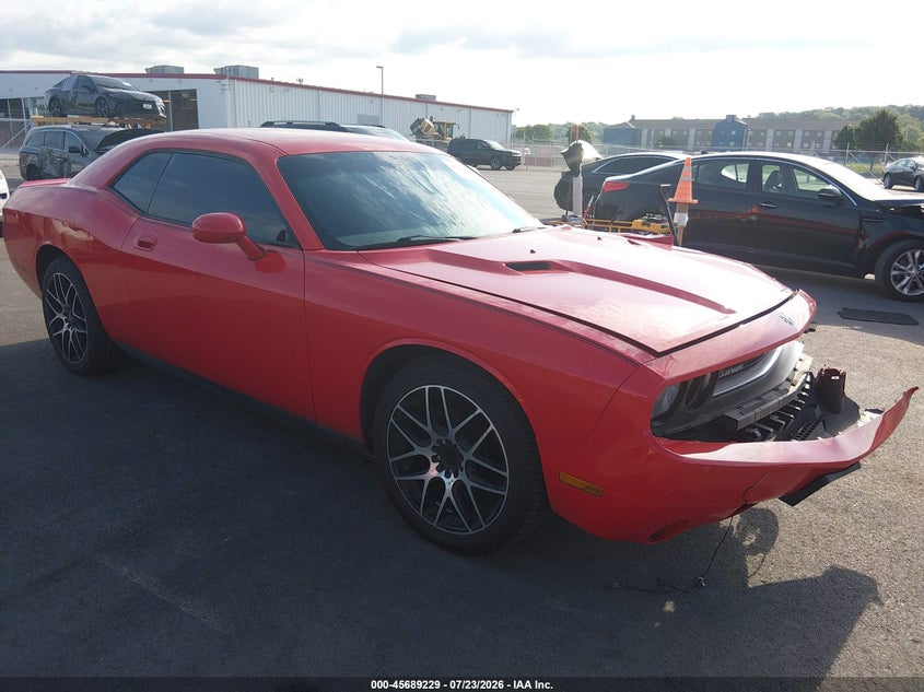 Vin: 2b3cj4dv1ah321079, lot: 46187837, dodge challenger se 2010 img_1