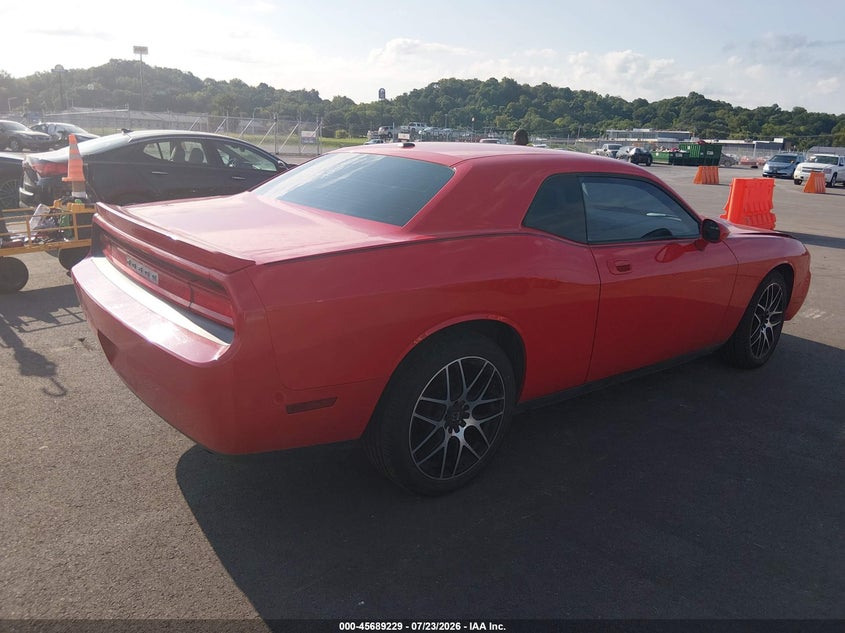 Vin: 02b3cj4dv1ah32107, lot: 46187837, dodge challenger se 20104