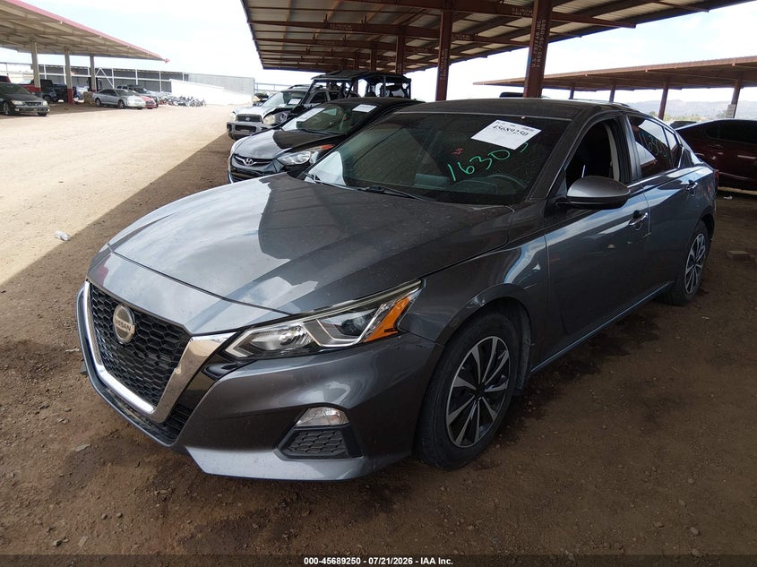 2019 Nissan Altima, Left Side, IAAI, VIN 1N4BL4BV1KC171699 — photo 2