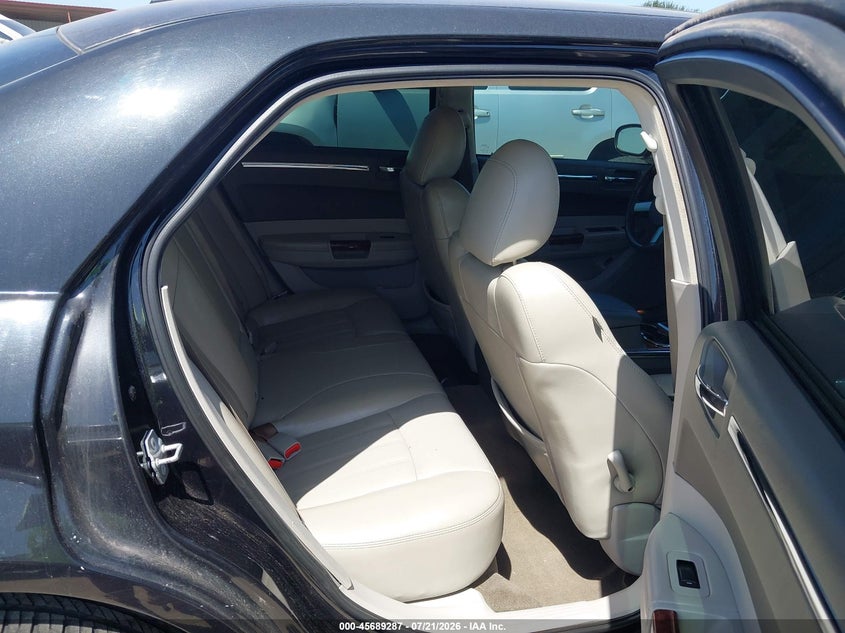 2009 Chrysler 300C Awd VIN: 2C3LK63T09H636608 Lot: 45689287
