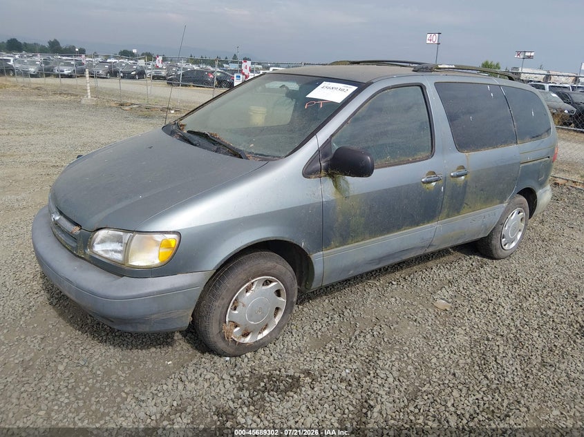 1999 Toyota Sienna Le VIN: 4T3ZF13C2XU118235 Lot: 45689302