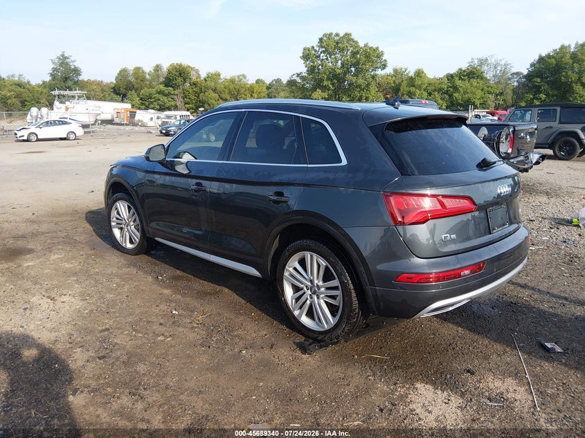 Vin: wa1cnafy1j2215999, lot: 46187947, audi q5 2.0t premium/2.0t tech premium 20183