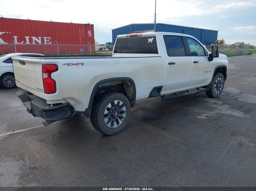 Vin: 1gc1yme72nf353774, lot: 46188027, chevrolet silverado 2500hd 4wd  long bed custom 20224