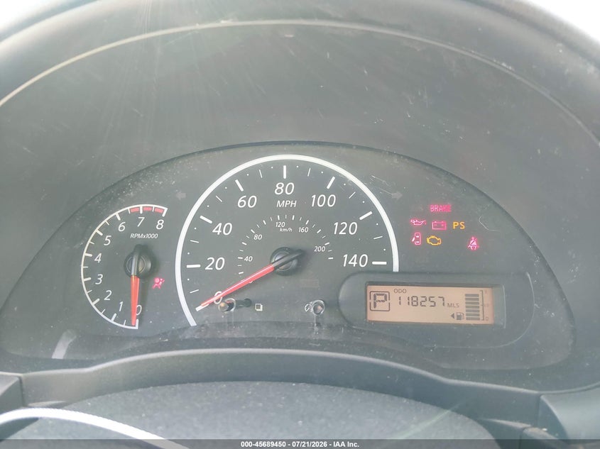 2017 NISSAN VERSA auction photo 7