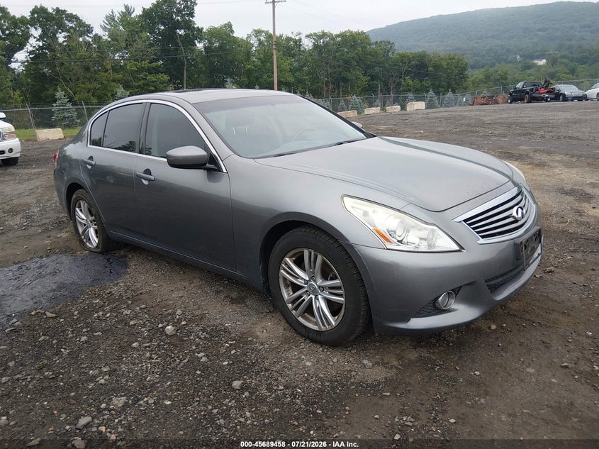 2013 Infiniti G37X