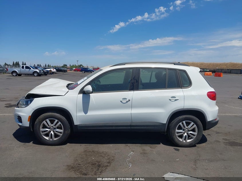 2015 Volkswagen Tiguan S VIN: WVGBV7AX5FW517990 Lot: 45689465