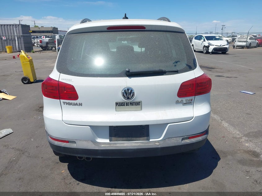 2015 Volkswagen Tiguan S VIN: WVGBV7AX5FW517990 Lot: 45689465