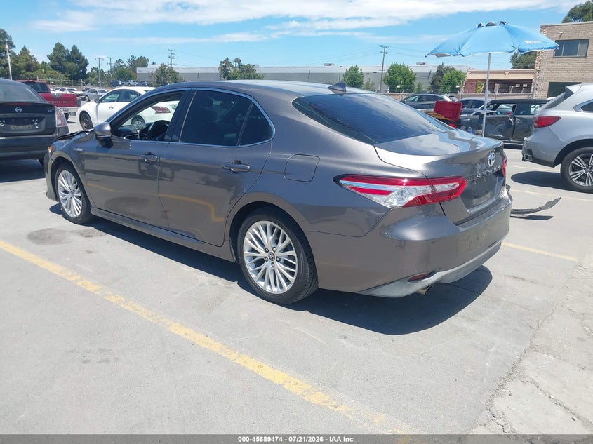 2018 Toyota Camry Hybrid Xle VIN: 4T1B21HK9JU003600 Lot: 45689474