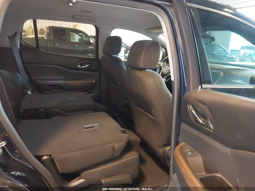2017 GMC ACADIA auction photo 8