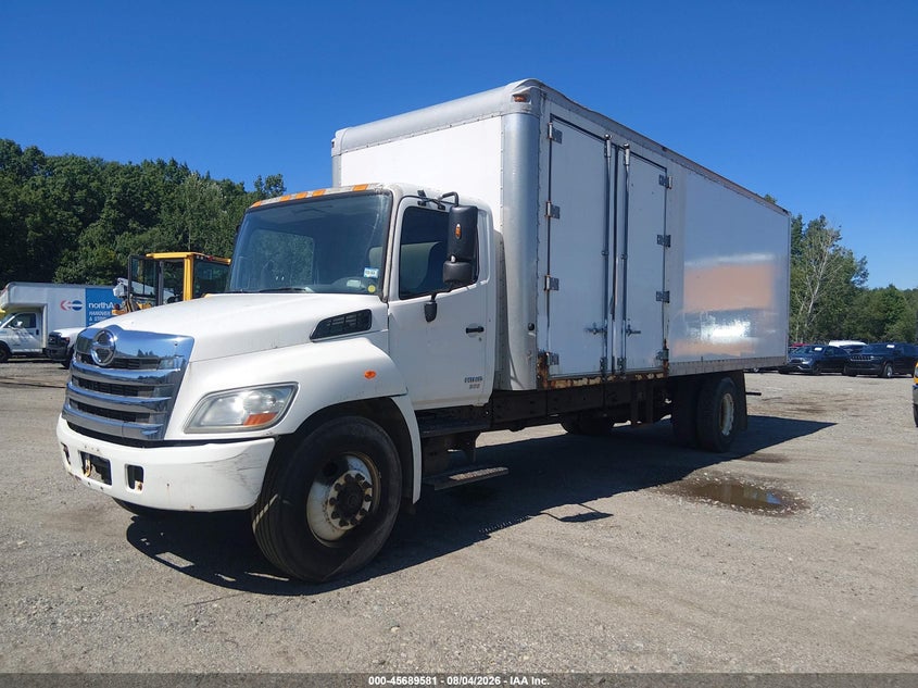 2013 HINO 258/268 auction photo 2