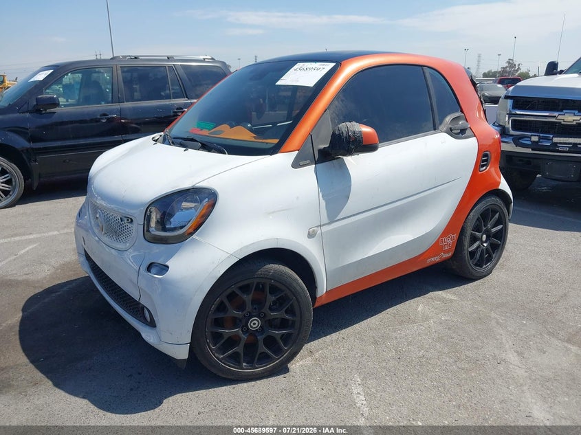 2016 SMART FORTWO auction photo 2