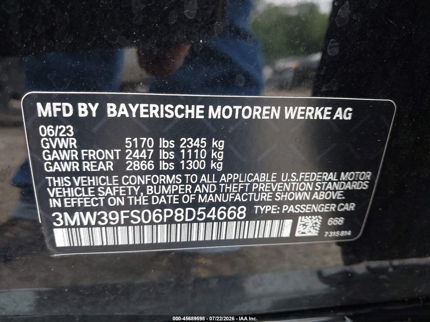 BMW 330E - zdjęcie 9