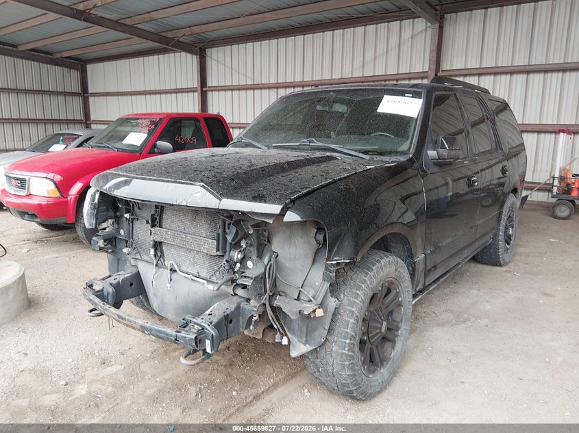 2013 LINCOLN NAVIGATOR auction photo 2