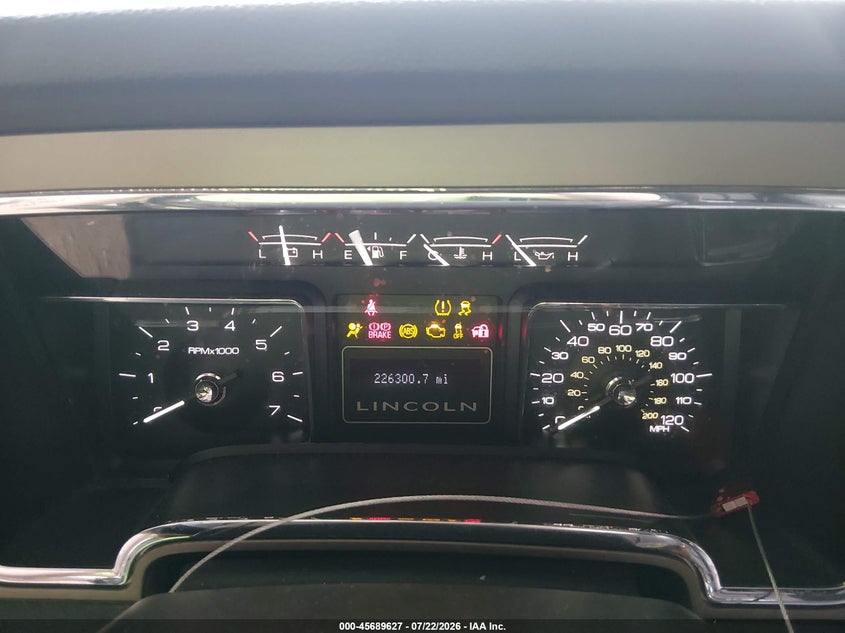 2013 LINCOLN NAVIGATOR auction photo 7