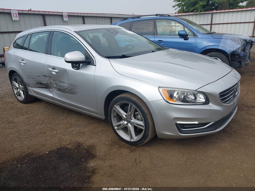 2016 VOLVO V60 auction photo 1