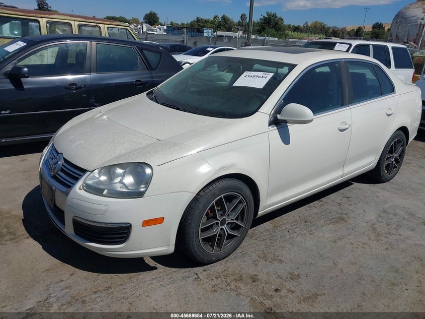 2009 VOLKSWAGEN JETTA auction photo 2