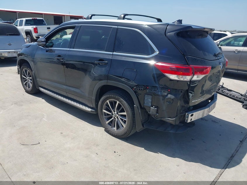 2017 Toyota Highlander Xle VIN: 5TDKZRFH5HS195411 Lot: 45689713