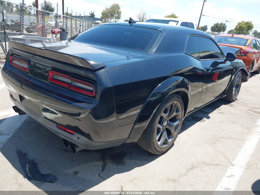 2015 Dodg Challenger R/T VIN: 2C3TDZAT3FH717709 Lot: 45689775